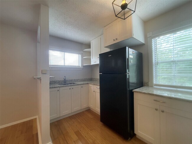 Foto del edificio - 1502 Heights Blvd