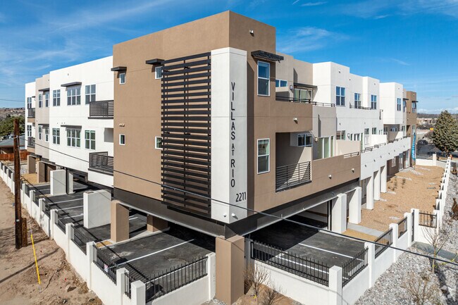 Foto del edificio - Villas @ Rio