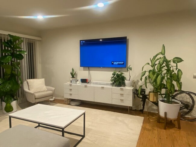Building Photo - 4186 Mt Alifan Dr