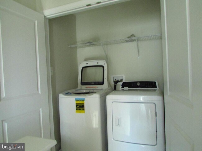 Foto del edificio - 35251 Wright Way
