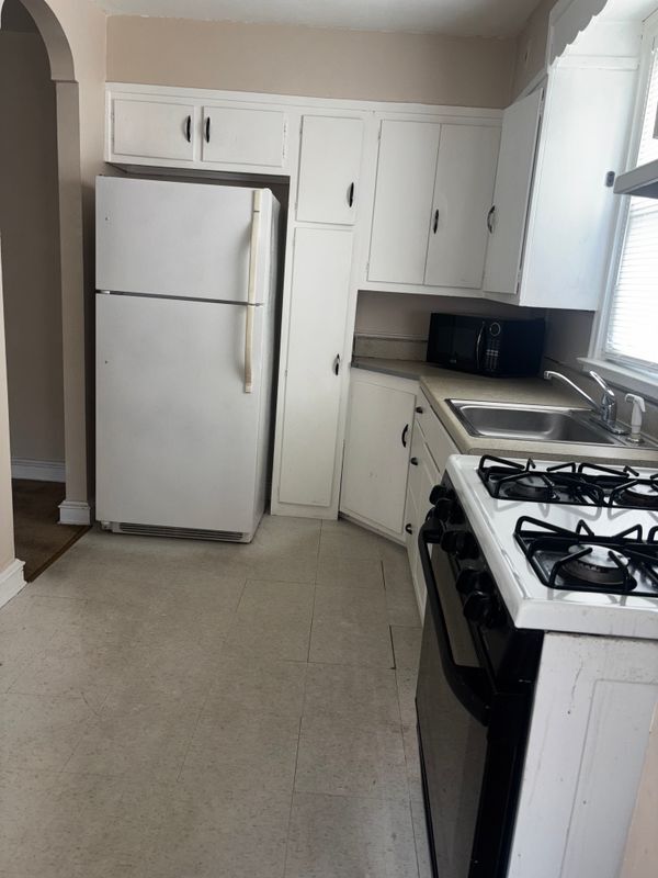 Building Photo - 4956 Wynnefield Ave