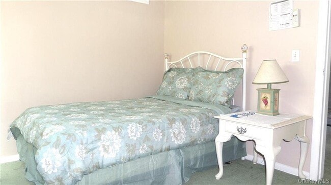 Foto del edificio - 169 Old Mamaroneck Rd