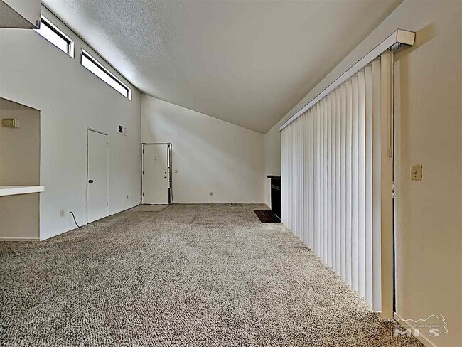 Foto del edificio - 2624 Sunny Slope Dr