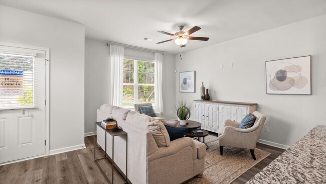 Foto del edificio - Brand New 3 Bedroom Townhome in Atlanta!