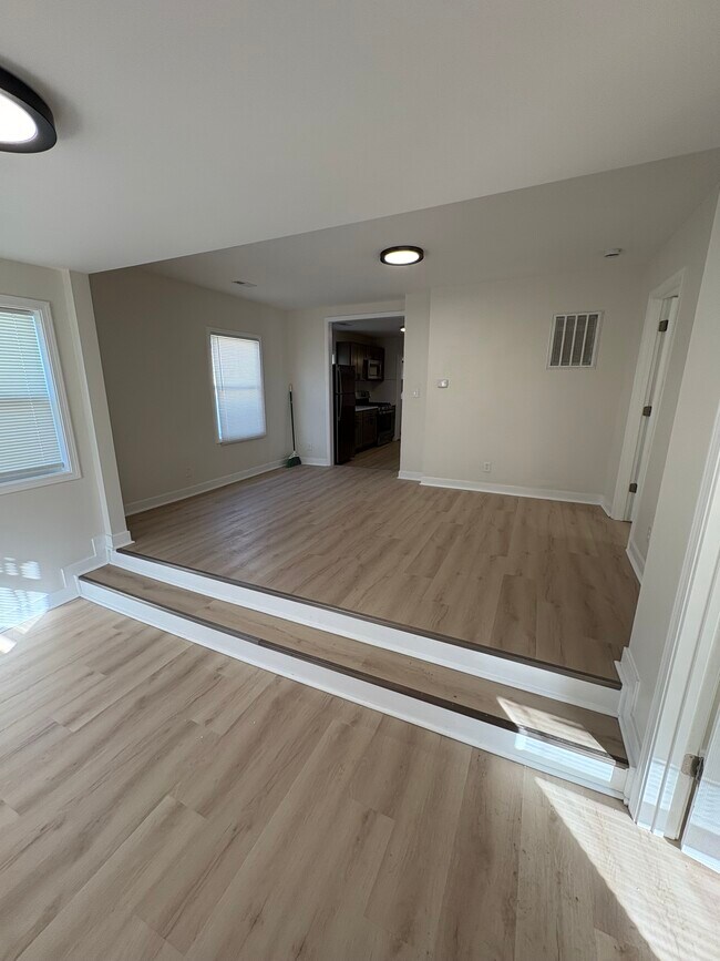 Foto del edificio - 1317 Michigan St