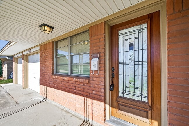 Foto del edificio - 2607 Penfield Dr