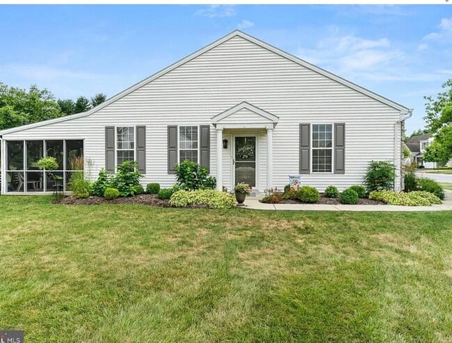 Foto del edificio - 640 Springhouse Ln
