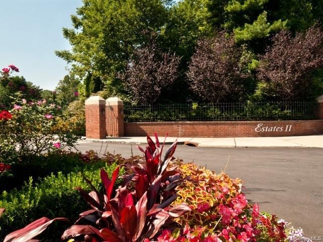 Foto principal - 91 Duck Pond Dr
