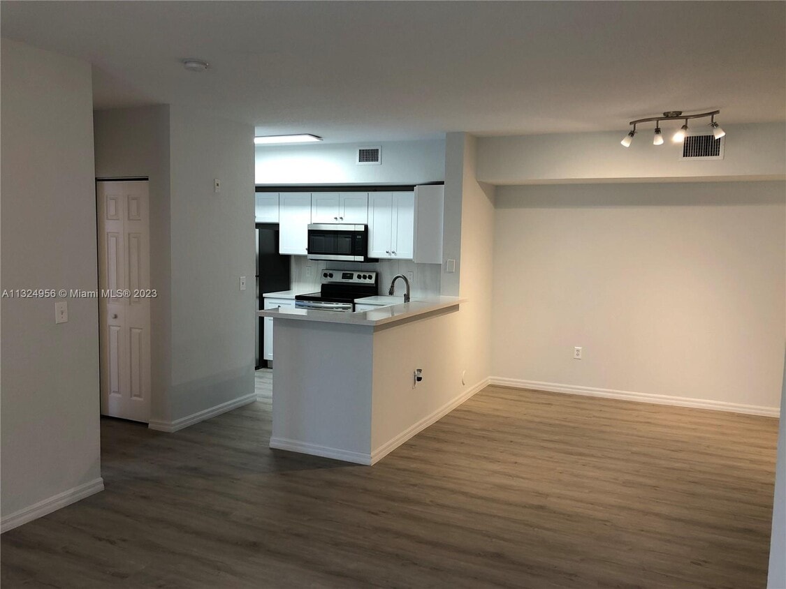 2544 Centergate Dr Unit 108, Miramar, FL 33025 Condo for Rent in