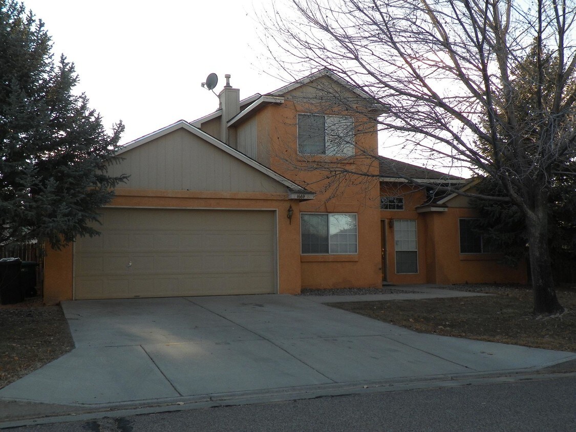 1669 Larkspur Dr NE, Rio Rancho, NM 87124 House Rental in Rio Rancho