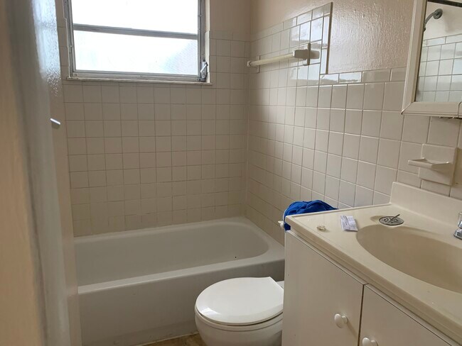 Foto del edificio - 1211 mook st