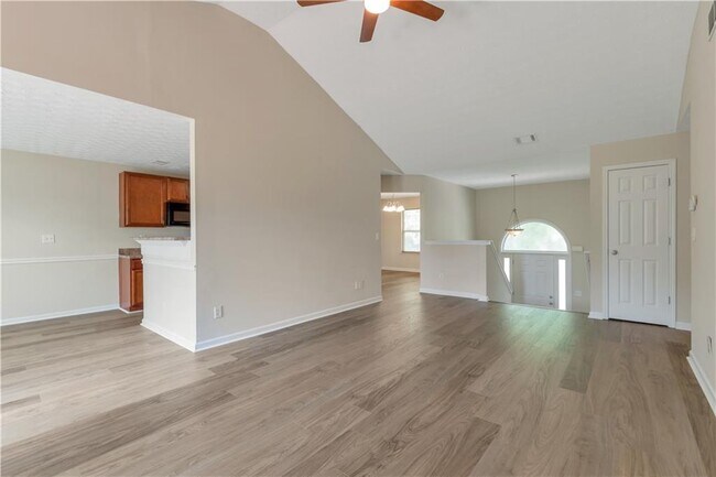 Building Photo - 3168 Meadow Point Dr