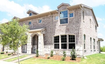 Building Photo - 3128 Solana Cir