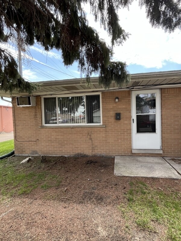 Foto del edificio - 4059 Longtin Ave