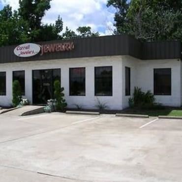 Foto del edificio - 11515 Jones Rd