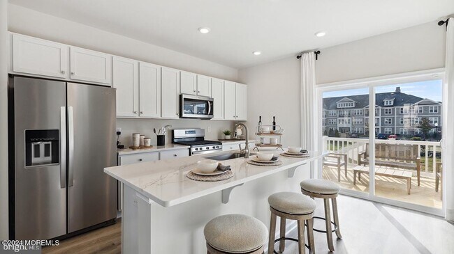 Foto del edificio - 248 Macoun Way