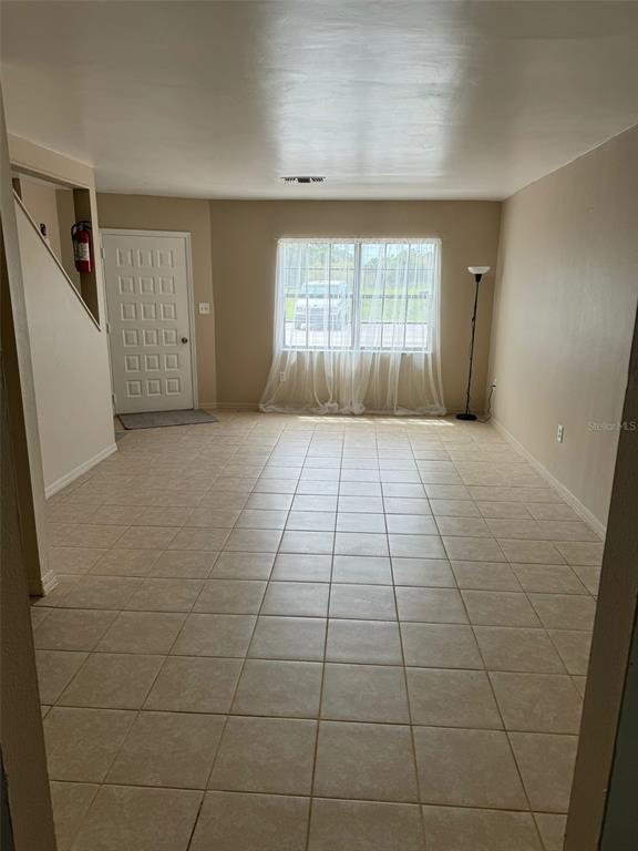 Building Photo - 8563 Pilgrim Ct