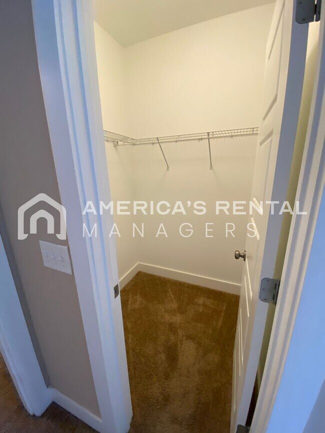 Foto del edificio - Home for rent in Lake Cyrus! AVAILABLE NOW...
