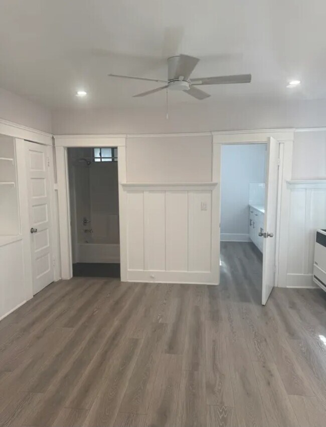 Foto del edificio - 1310 W 22nd St