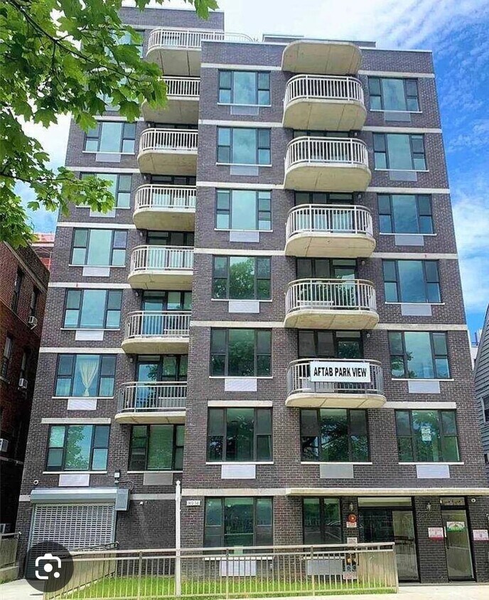 Foto principal - 89-14 150th St