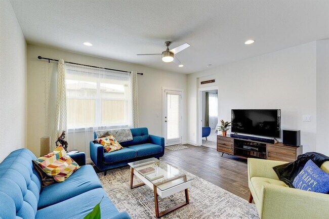 Foto del edificio - 4705 Canongate Dr