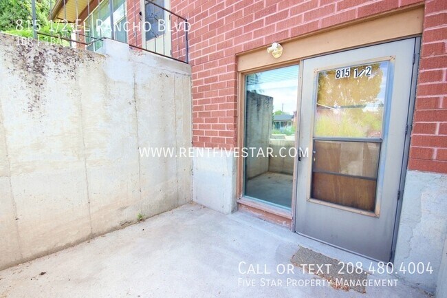 Foto del edificio - 1 Bedroom Apartment in Desirable Neighborh...