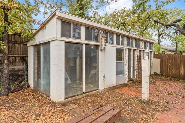 Foto del edificio - 407 Twin Oaks Ct