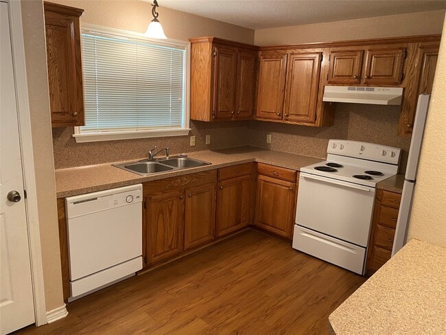 Foto del edificio - 224 Fairfield St