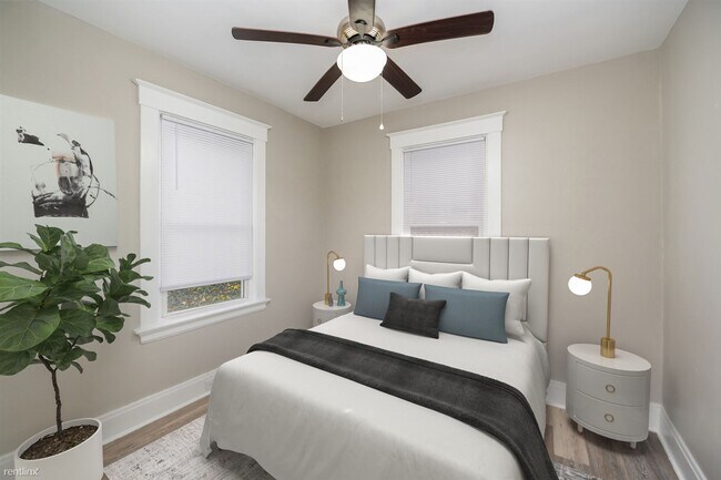 Foto del edificio - 2 br, 1 bath Duplex - 237 Highway Ave Unit 2