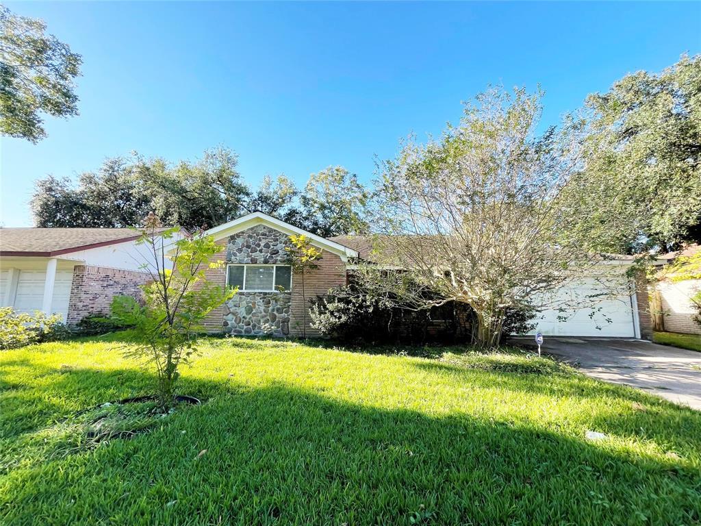 Primary Photo - 7915 Carvel Ln