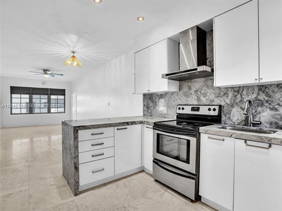Photo - 1045 Lenox Ave # 12, Miami Beach, FL 33139
