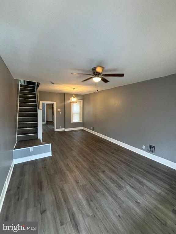 Building Photo - 2863 Harrison Ave