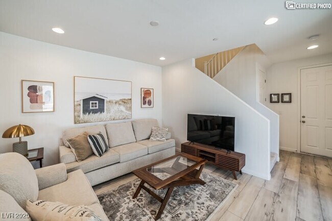 Foto del edificio - 88 Kimberlite Dr