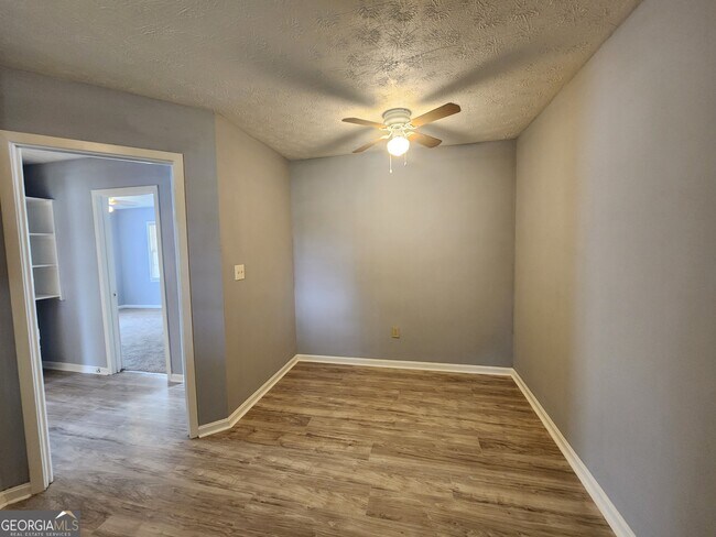 Foto del edificio - 2639 Willow St