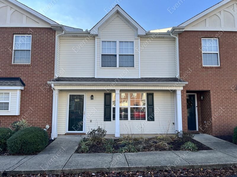 305 Arapaho Dr, Murfreesboro, TN 37128 Townhome Rentals in
