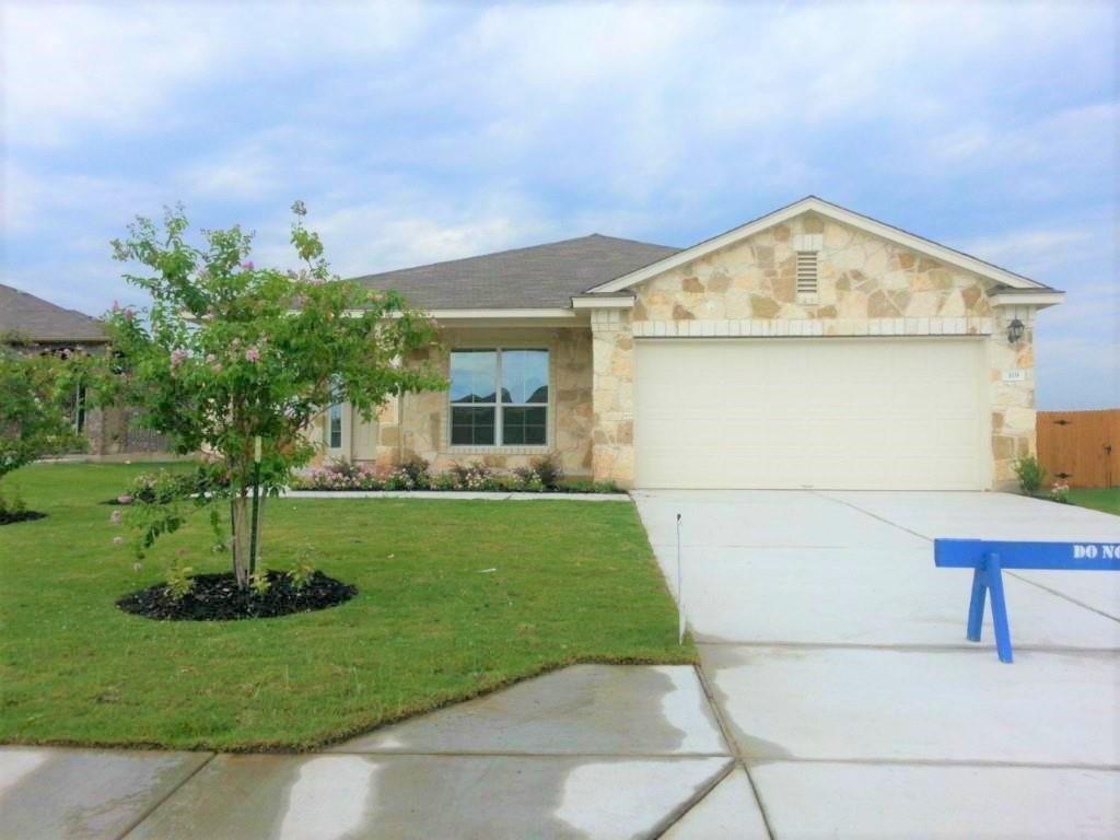 319 Wildcat Dr, Bastrop, TX 78602 House Rental in Bastrop, TX