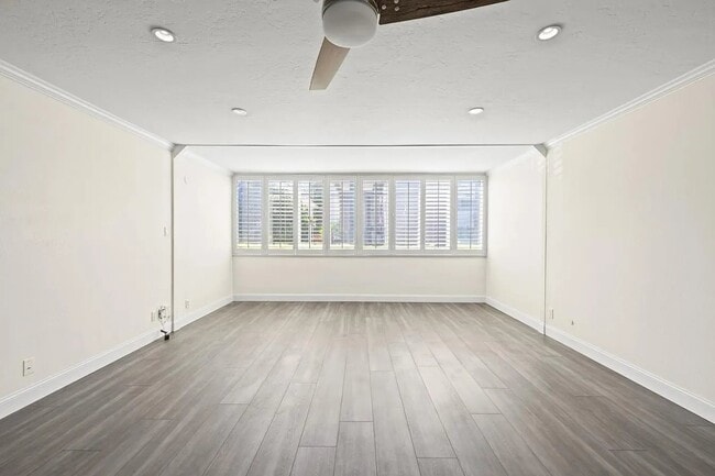 Building Photo - 200 Elm St