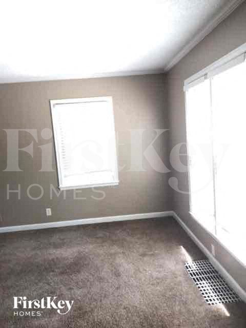 Foto del edificio - 9058 E 66 Terrace