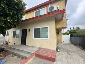 Building Photo - 3711 Normandie Ave