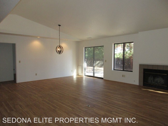 Foto del edificio - 3 br, 2 bath House - 45 MORNINGSIDE DR