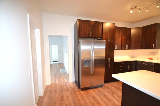 Foto del edificio - 820 Brown St