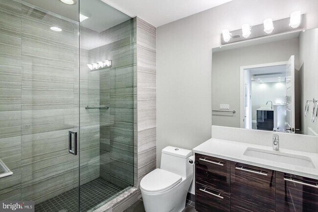 Building Photo - 820-24 N 3rd St