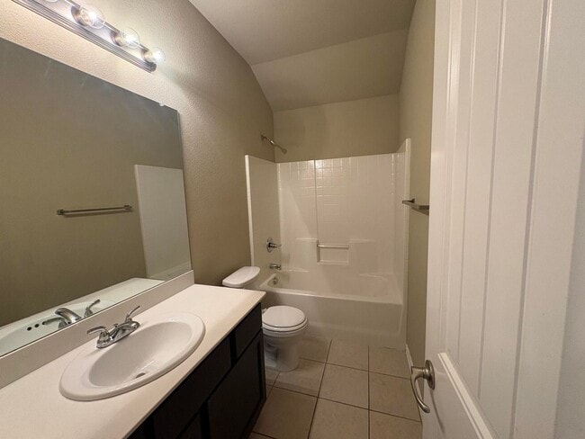 Building Photo - 9165 Abaco Way
