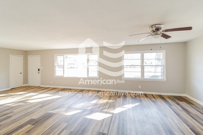 Foto del edificio - 105 Cumberland Rd