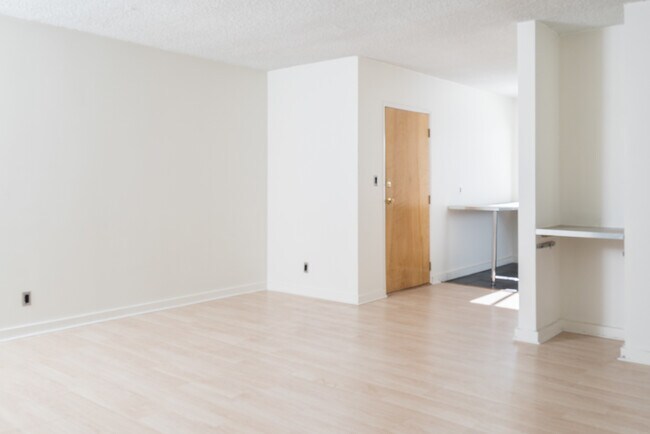 Building Photo - 508 Ashland Ave