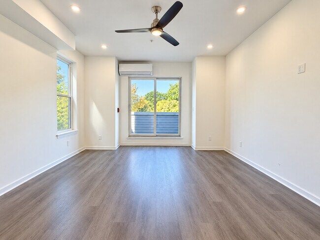 Foto del edificio - 2251 N 33rd St