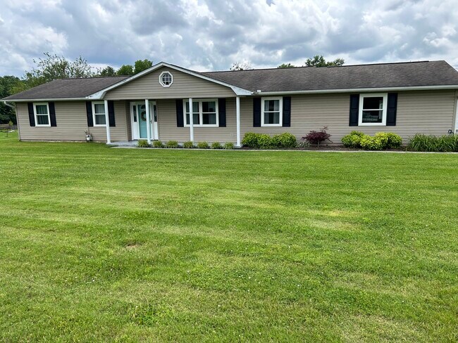 Foto del edificio - 2217 Greene Forest Dr