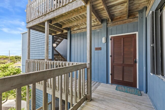 Building Photo - 2210 New River Inlet Rd