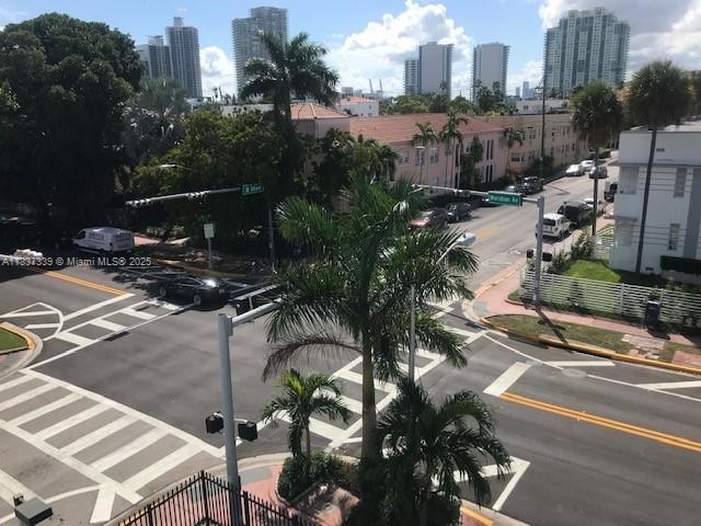 Foto del edificio - 801 Meridian Ave