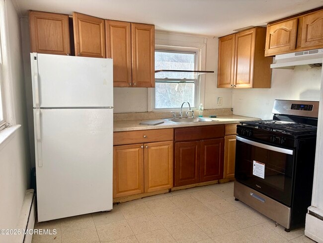 Building Photo - 319 Neptune Blvd